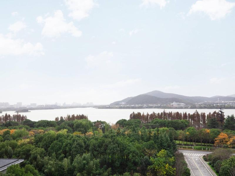 Wuxi Marriott Hotel Lihu Lake image