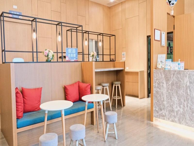 TAITUNG RAILWAY INN image