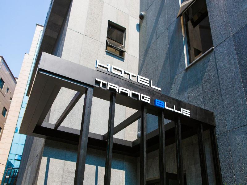 Trang blue hotel image