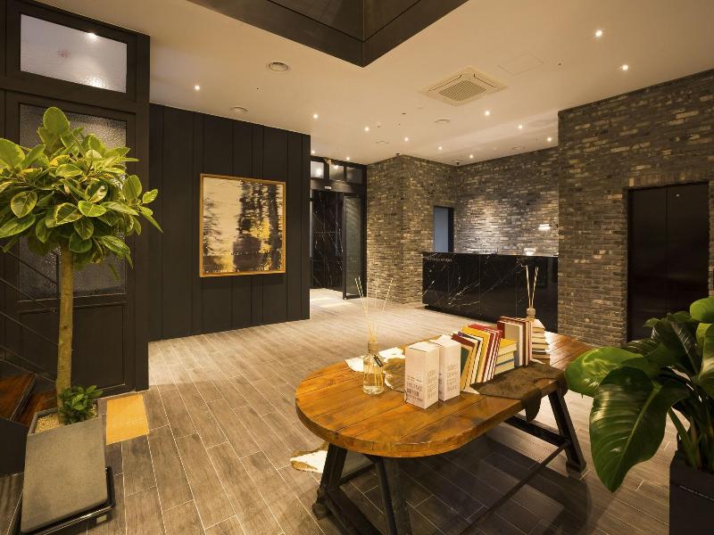 Trang blue hotel image