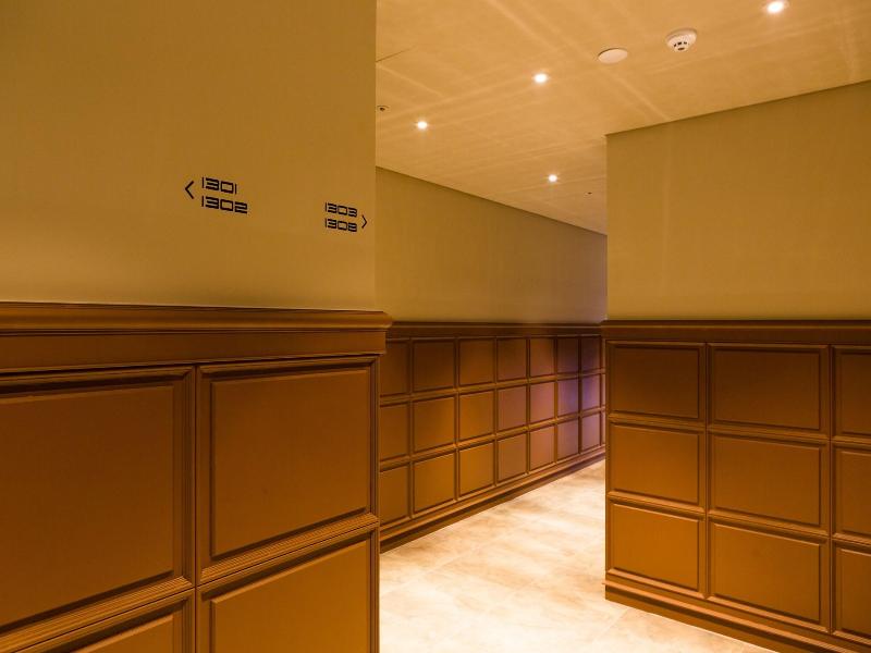 Trang blue hotel image