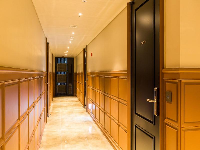 Trang blue hotel image
