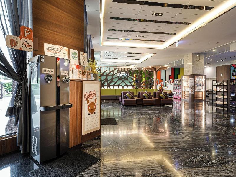 HOYA Resort Hotel Kaohsiung image