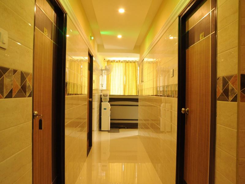 Saibala Inn Close To Chennai Airport image