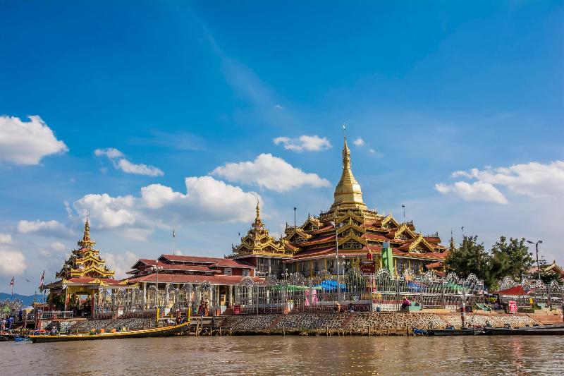 Inle Star Hotel image