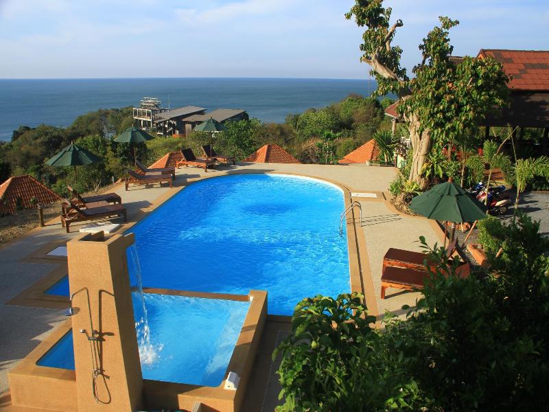 Kantiang View Resort image