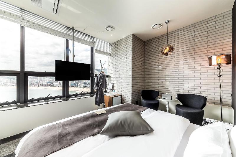 H AVENUE HOTEL GWANGAN image