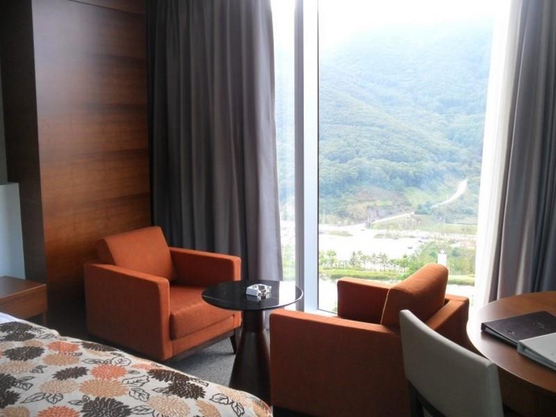 High1 Grand Hotel Convention Tower Convention Hote image