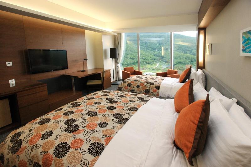 High1 Grand Hotel Convention Tower Convention Hote image