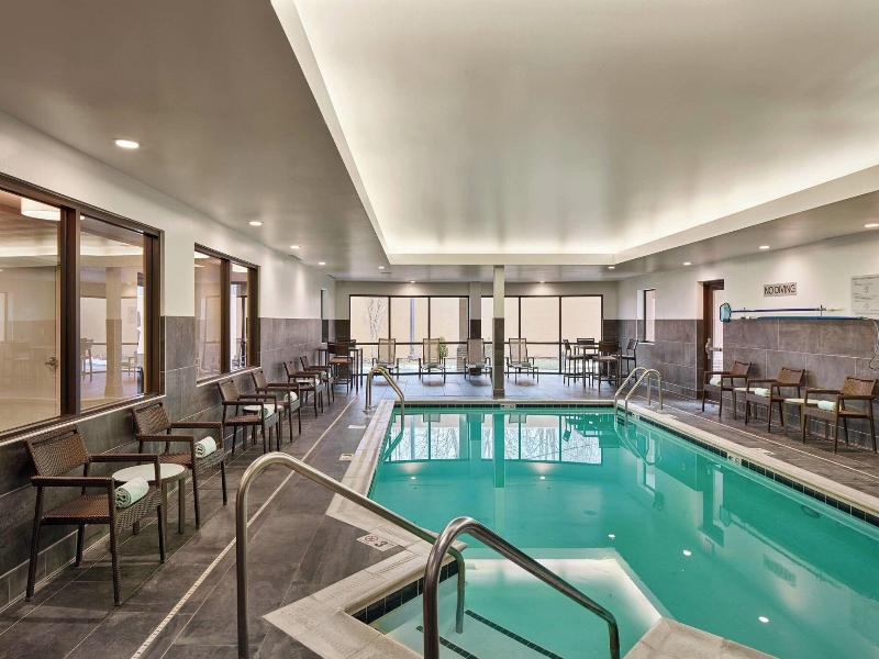 Courtyard Philadelphia Langhorne image