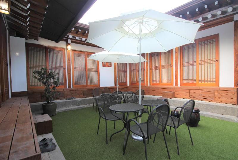 Bibimbap Hanok Guesthouse Gyeongbokgung
