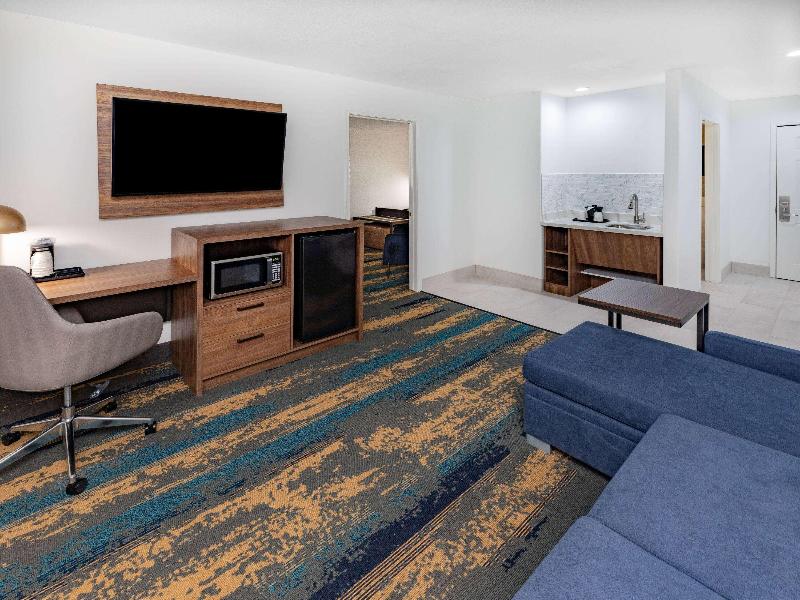 La Quinta Inn & Suites Pharr - Rio Grande Valley image