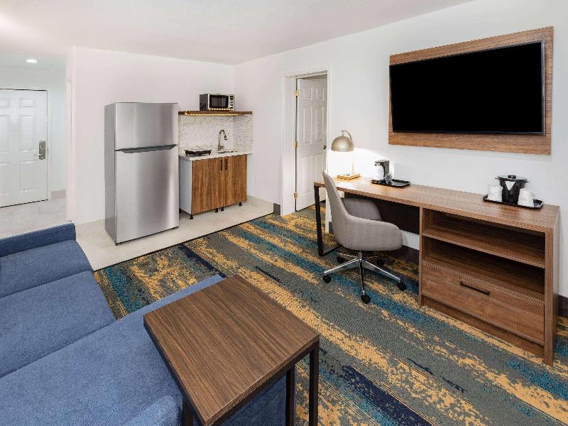 La Quinta Inn & Suites Pharr - Rio Grande Valley image
