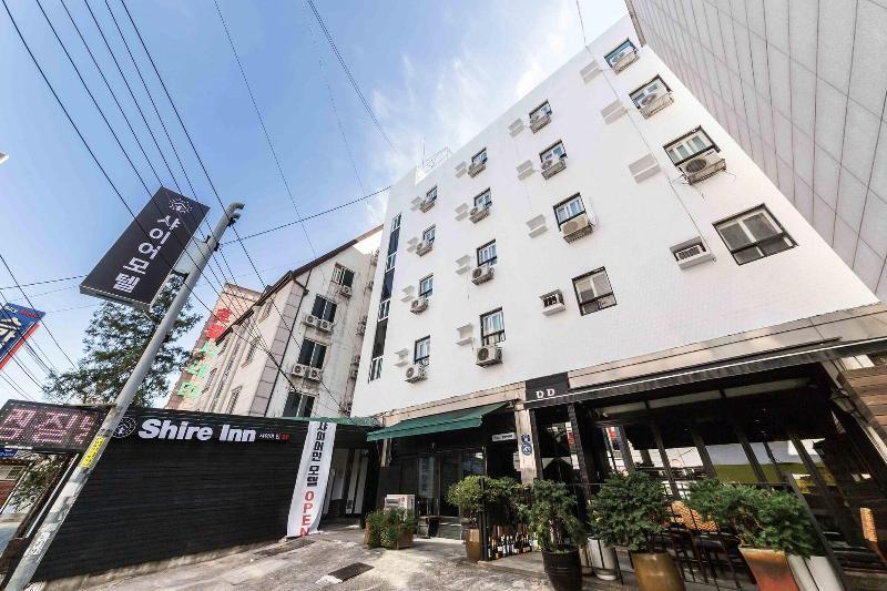 Shire Inn