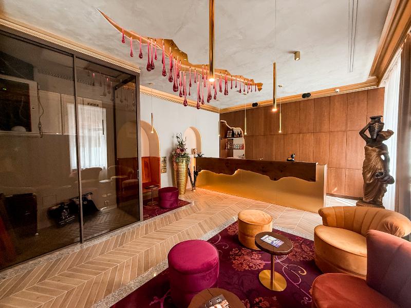 Alfons Boutique Hotel image