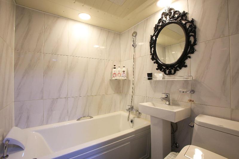 RUI Hotel