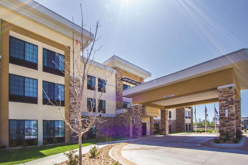 La Quinta by Wyndham Pampa image