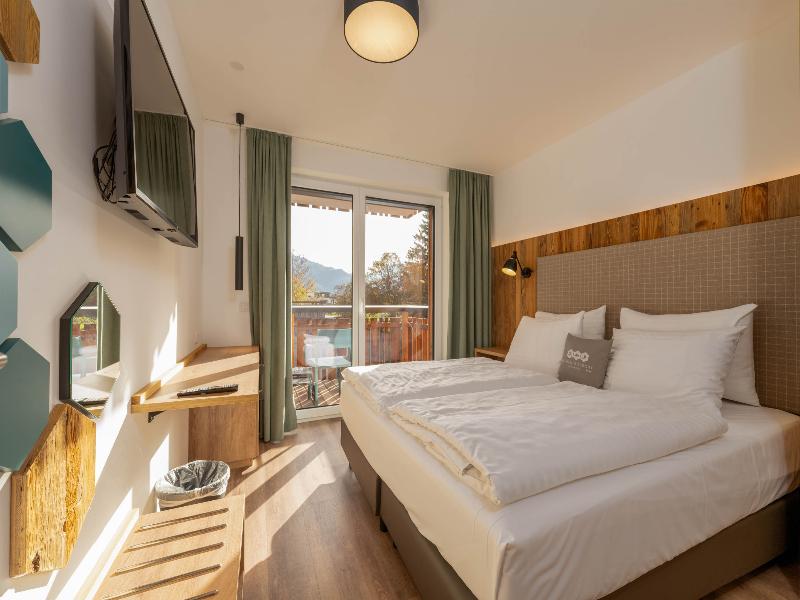 Elements Resort Zell am See image