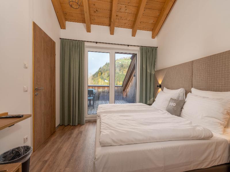 Elements Resort Zell am See image