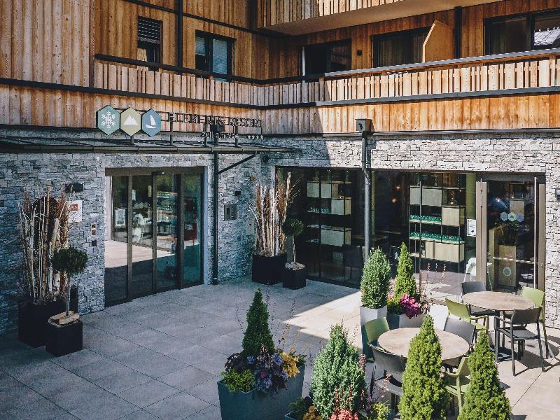 Elements Resort Zell am See image