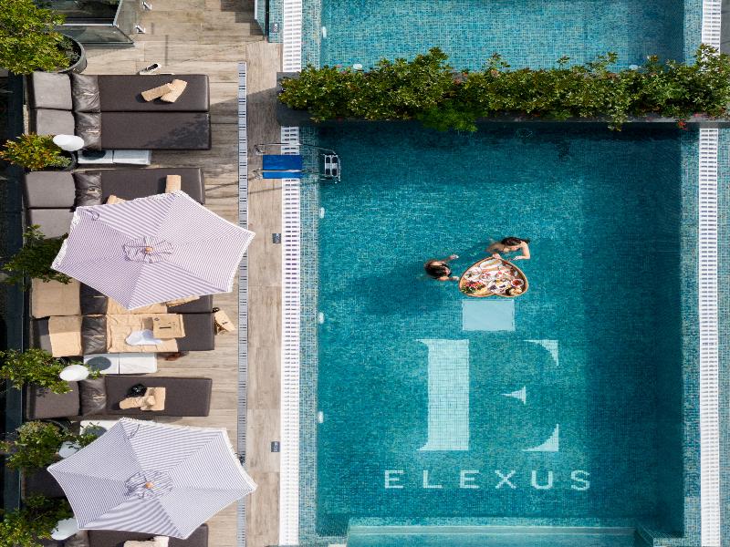 Elexus Predeal Boutique image
