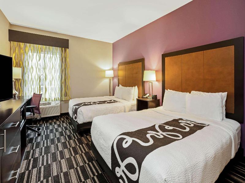 La Quinta Inn & Suites Tumwater - Olympia image