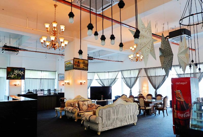 Grand Sri Lagenda Hotel — photo 4