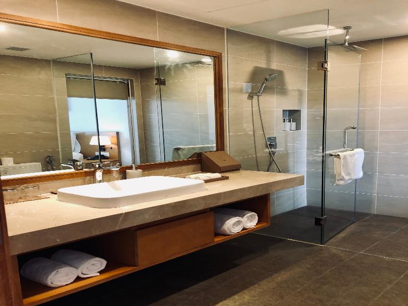 Selectum Noa Resort Cam Ranh image