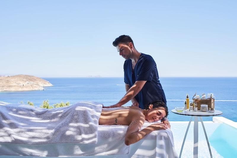 Radisson Blu Euphoria Resort