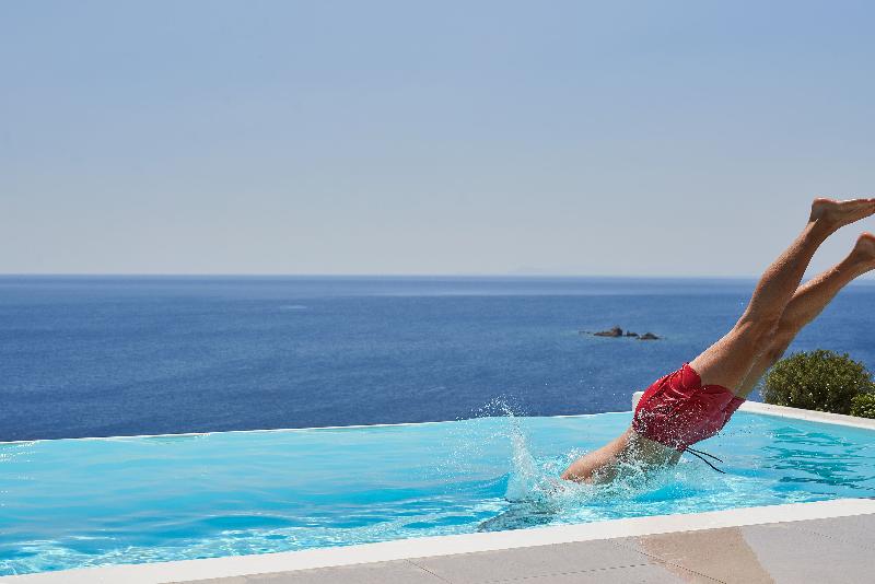Radisson Blu Euphoria Resort