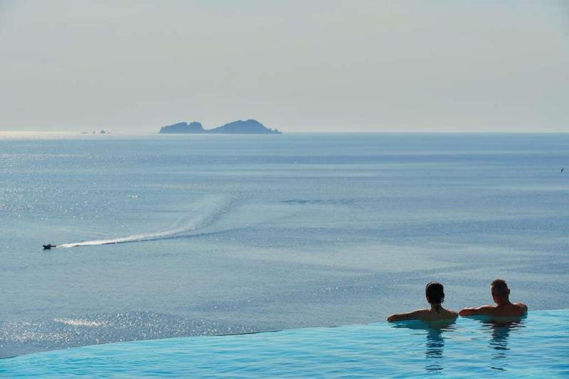 Radisson Blu Euphoria Resort