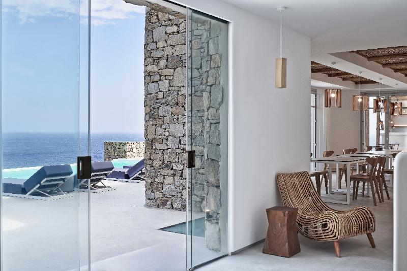 Radisson Blu Euphoria Resort