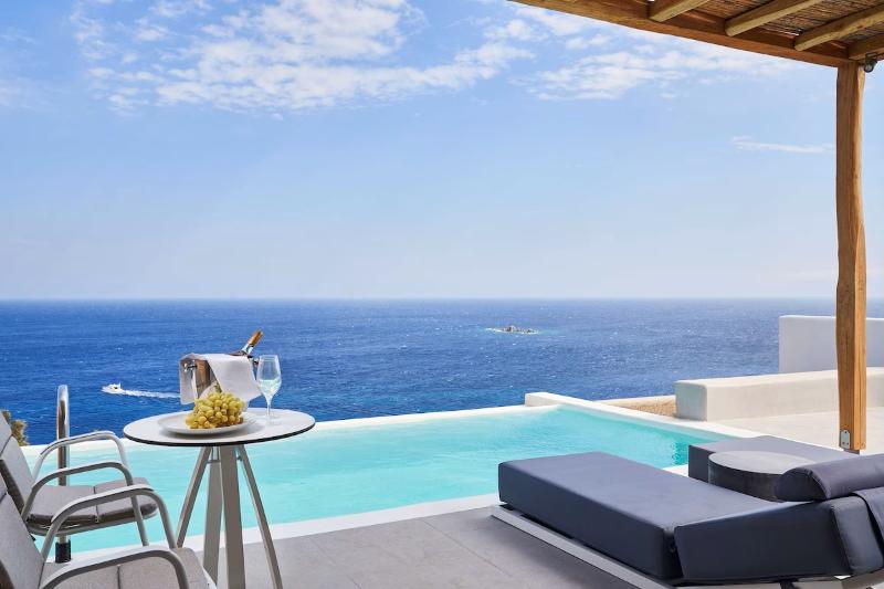 Radisson Blu Euphoria Resort