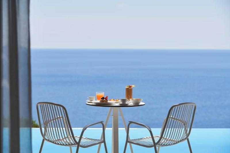 Radisson Blu Euphoria Resort