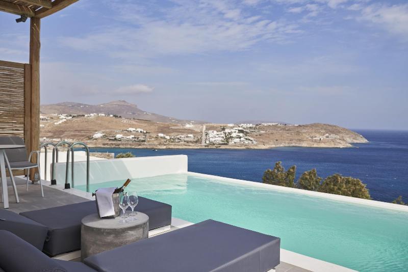 Radisson Blu Euphoria Resort