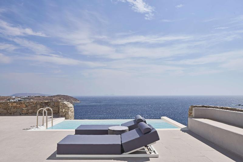 Radisson Blu Euphoria Resort