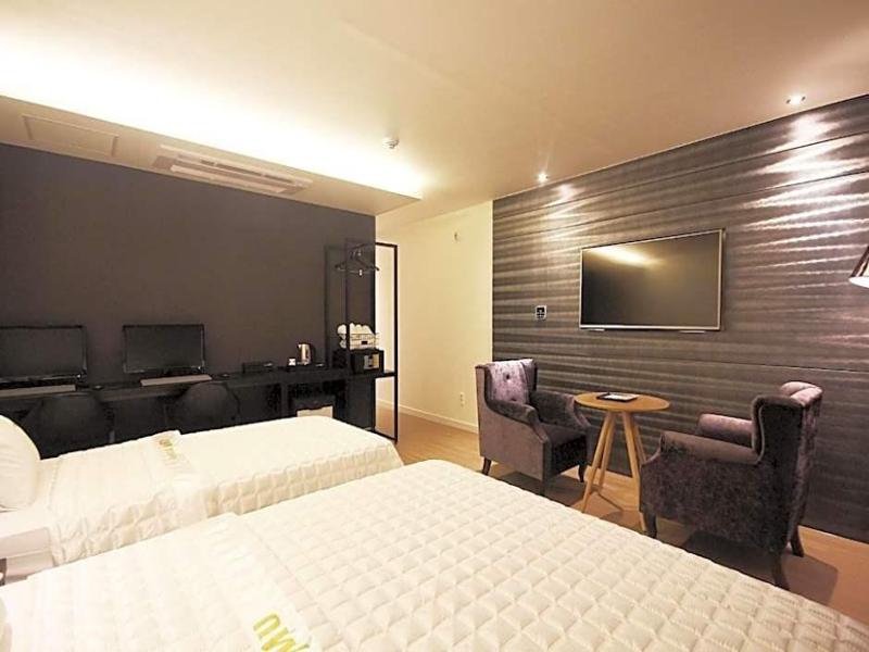 MU HOTEL image