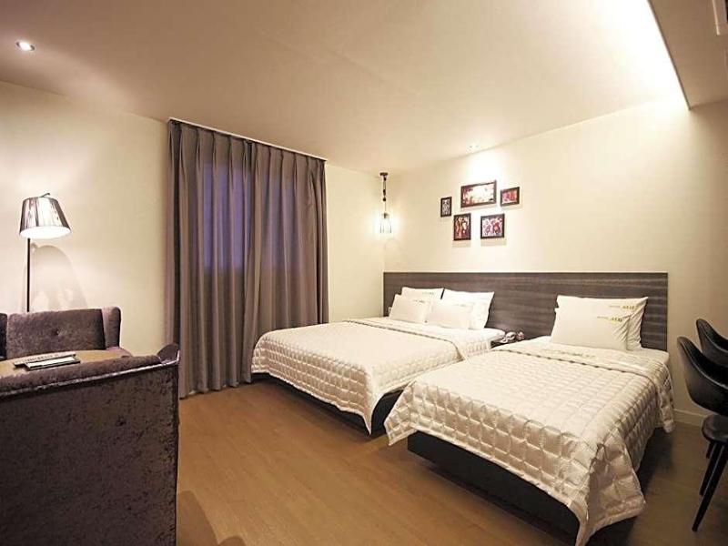 MU HOTEL image