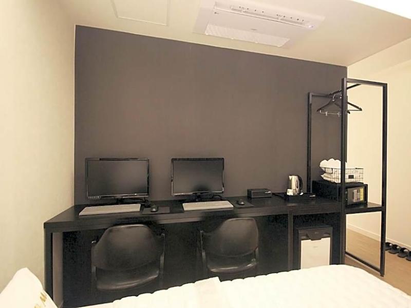 MU HOTEL image