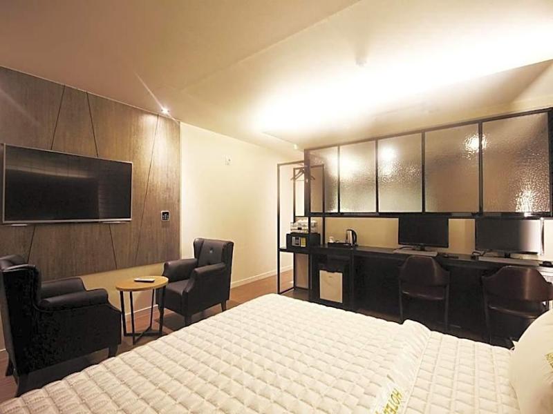 MU HOTEL image