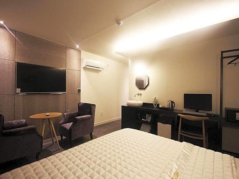 MU HOTEL image