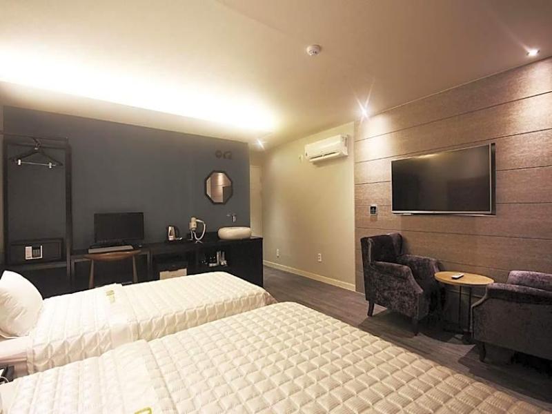 MU HOTEL image