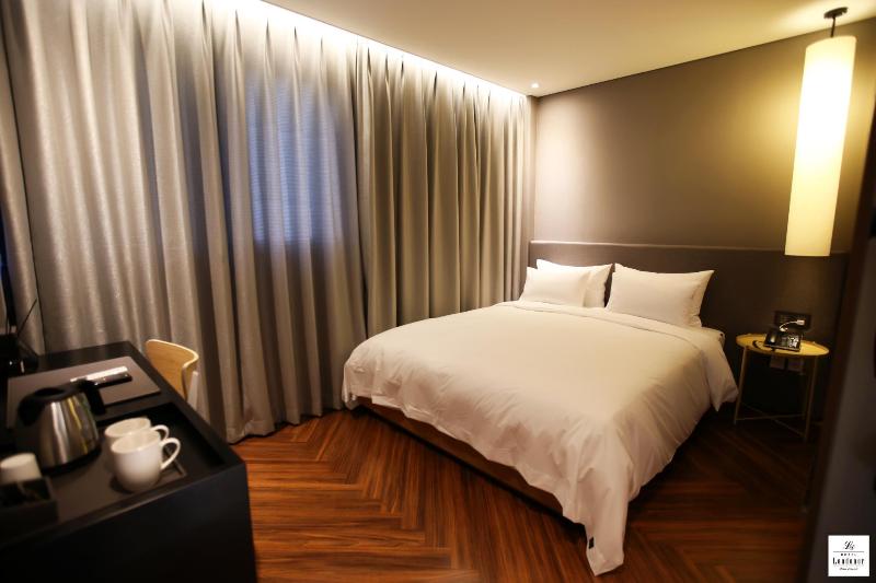 Hotel Londoner Gwanganlli image