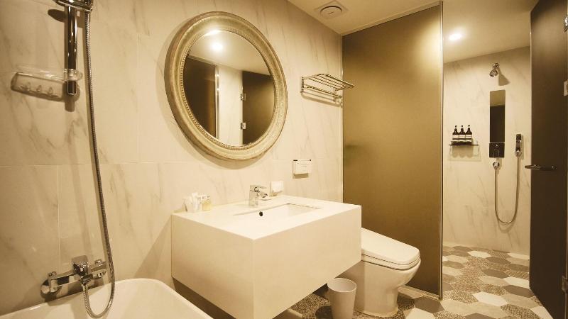 Hotel Londoner Gwanganlli image