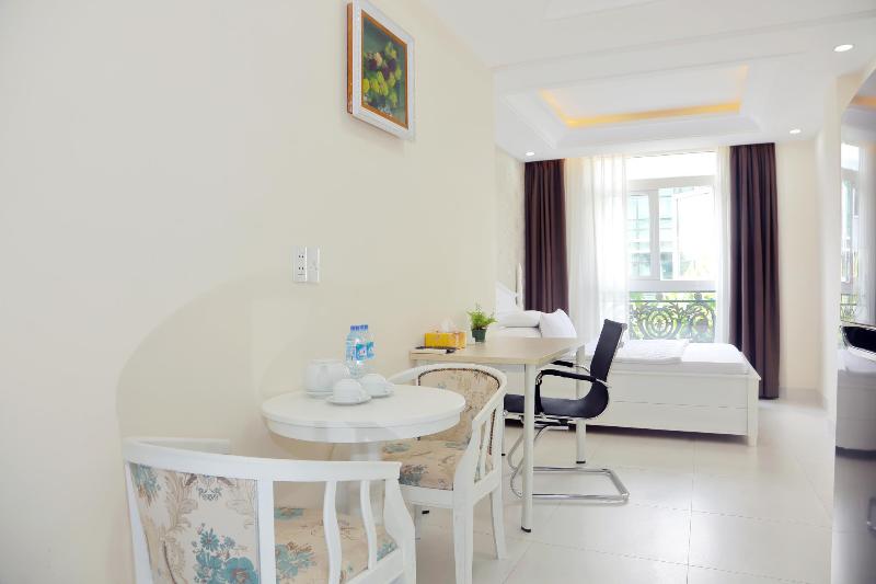 Sunshine Hotel & Apartment — photo 2