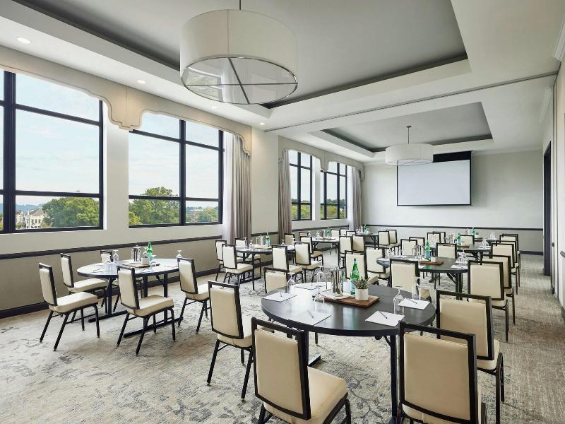 The Edwin Hotel Autograph Collection image