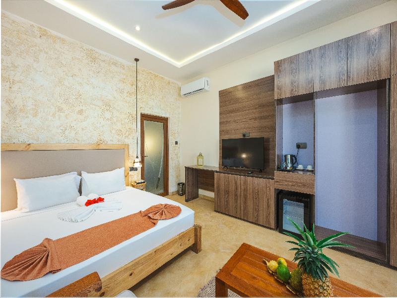 Tanzanite Beach Resort image