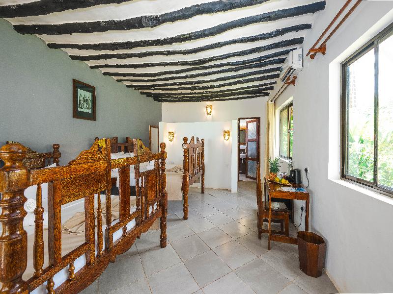 Tanzanite Beach Resort image