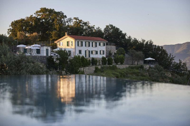Il Leccio Luxury Resort image