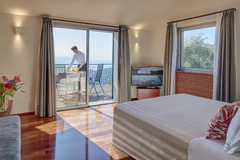 Il Leccio Luxury Resort image